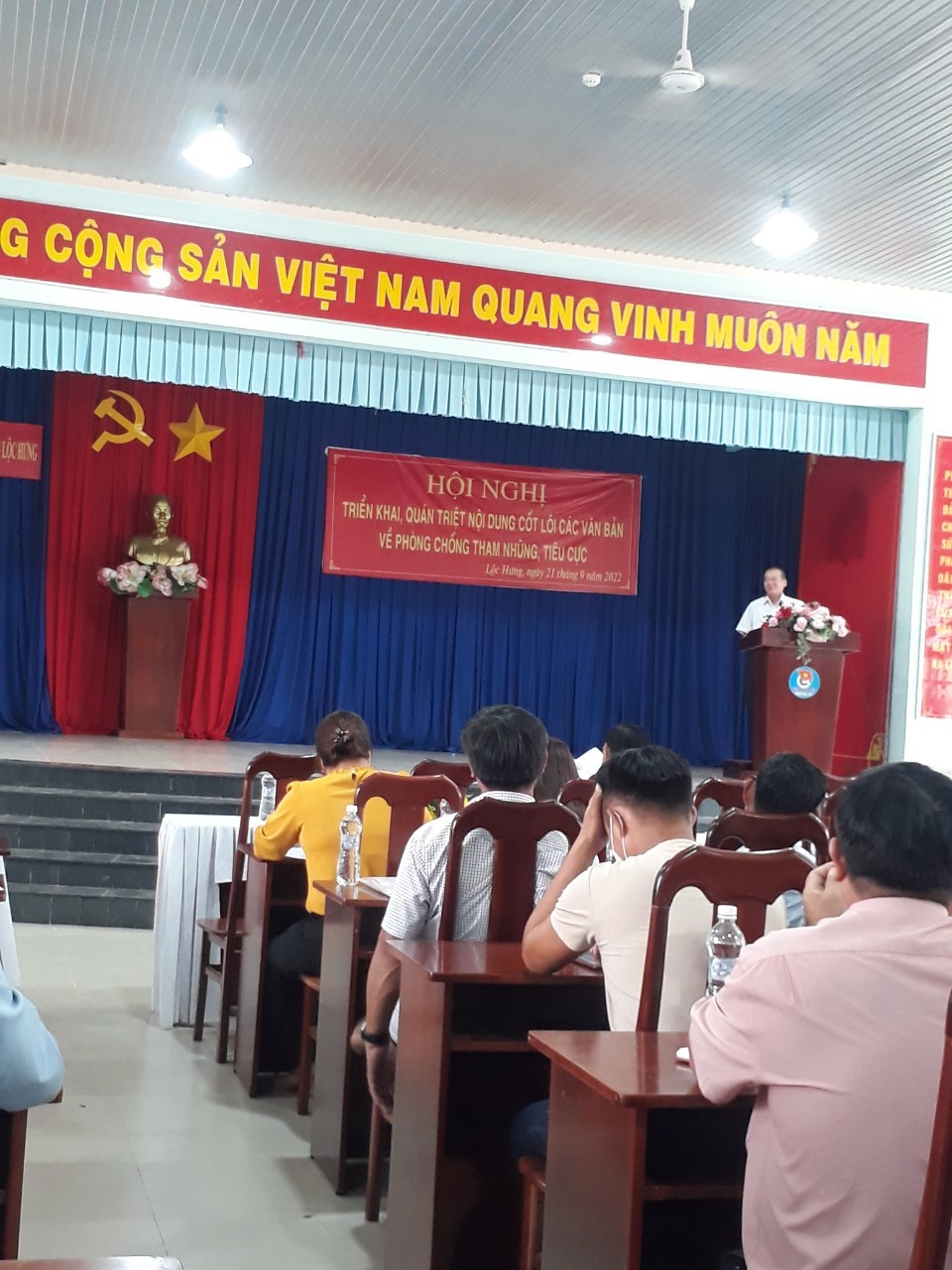 UBND phường Lộc Hưng tổ chức triển khai nội dung cốt lỗi các văn bản phòng chống tham nhũng năm 2022