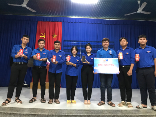 Đoàn Thanh niên xã Phước Chỉ - Thị xã Trảng Bàng ra mắt câu lạc bộ “Hỗ trợ chuyển đổi số”