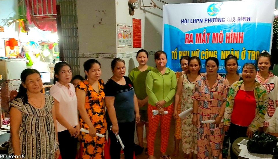 Hội Liên hiệp phụ nữ phường Gia Bình tổ chức ra mắt mô hình “Tổ phụ nữ công nhân ở trọ”