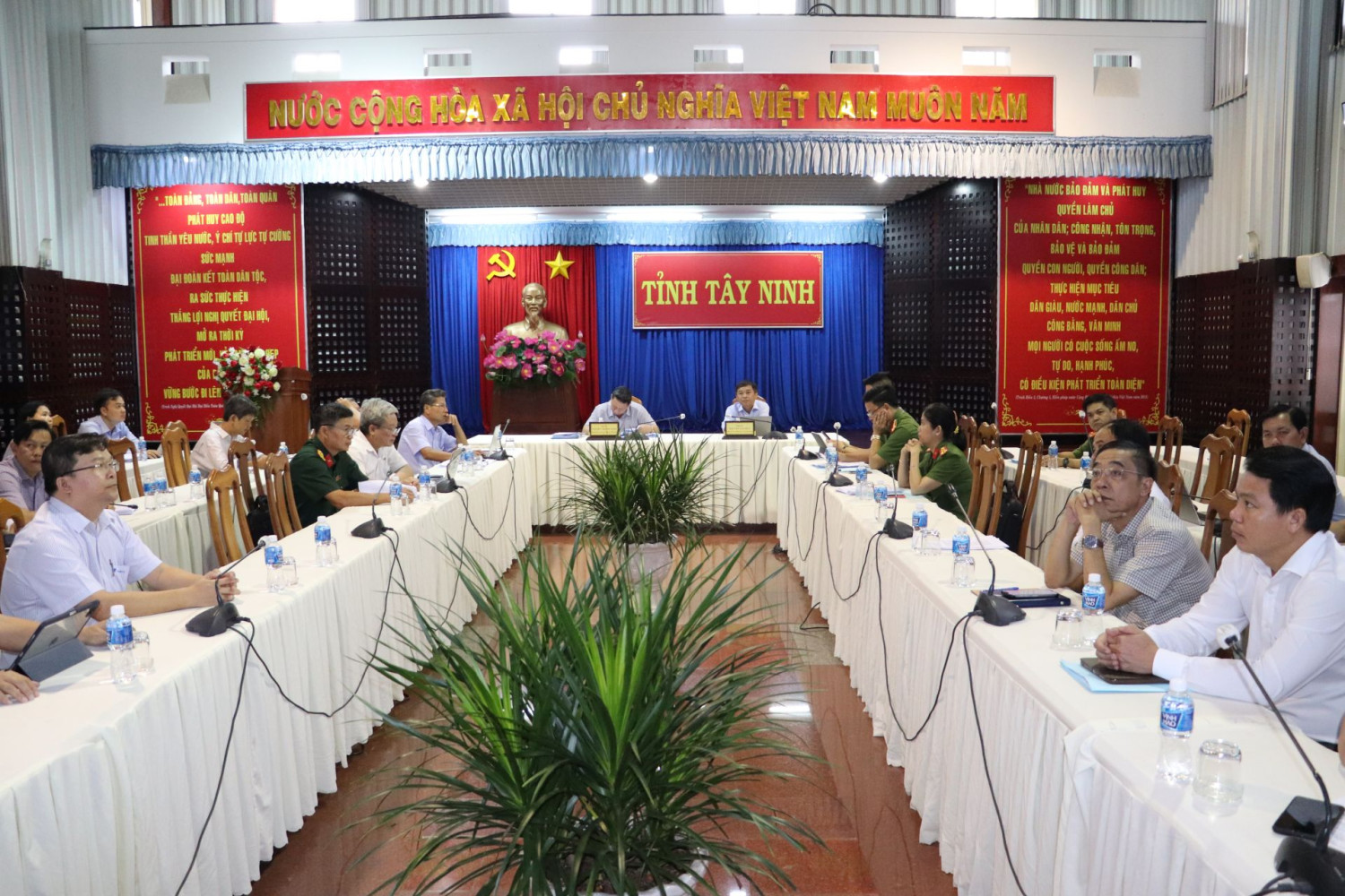 Đại biểu dự hội nghị tại điểm cầu tỉnh Tây Ninh.