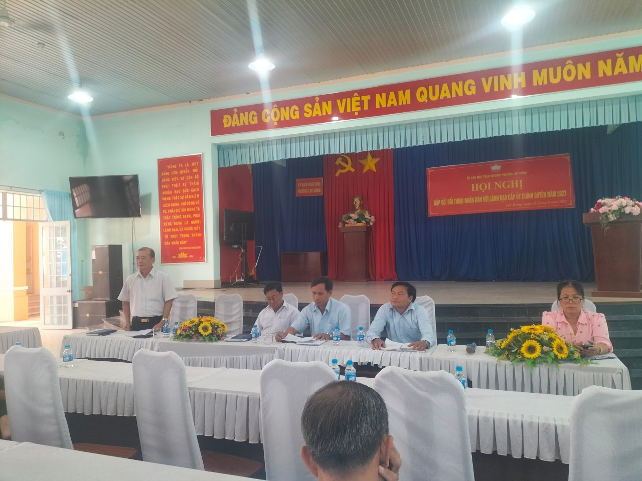 Đ/c Nguyễn Văn Hải – Thị Ủy viên – Bí Thư Đảng ủy phường Lộc Hưng phát biểu khai mạc hội nghị