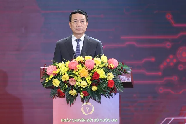 Bộ trưởng TT-TT Nguyễn Mạnh Hùng phát biểu tại chương trình Ngày chuyển đổi số quốc gia NHẬT BẮC