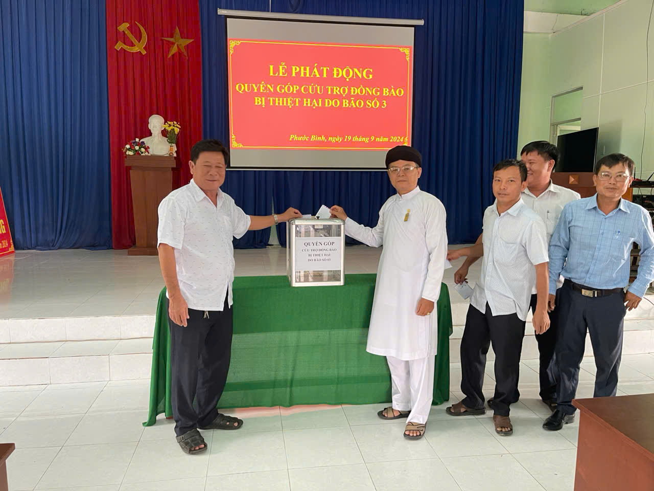 Xã Phước Bình: Tổ chức lễ phát động quyên góp cứu trợ đồng bào bị thiệt hại do bảo số 3