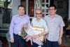 Phó Bí thư Thường trực Tỉnh uỷ: Trao tặng Huy hiệu 75, 60 tuổi Đảng cho đảng viên lão thành tại thị xã Trảng Bàng
